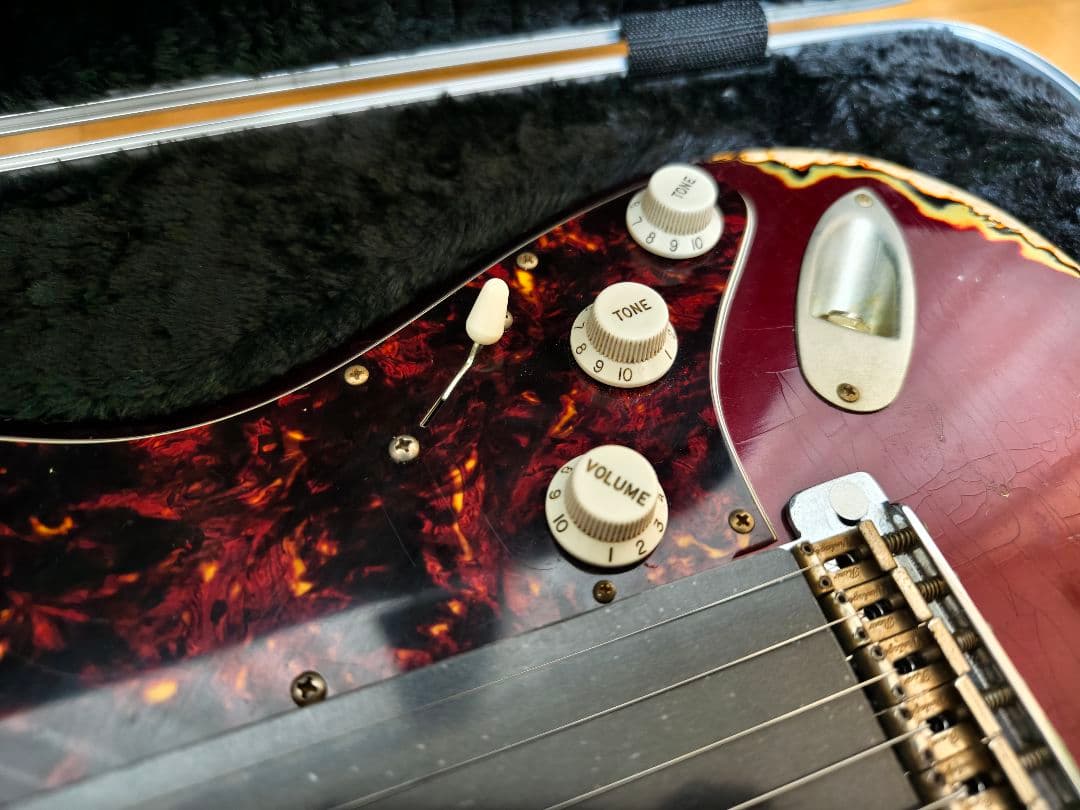 ギター Xotic XSC-2 Dark Candy Apple Red