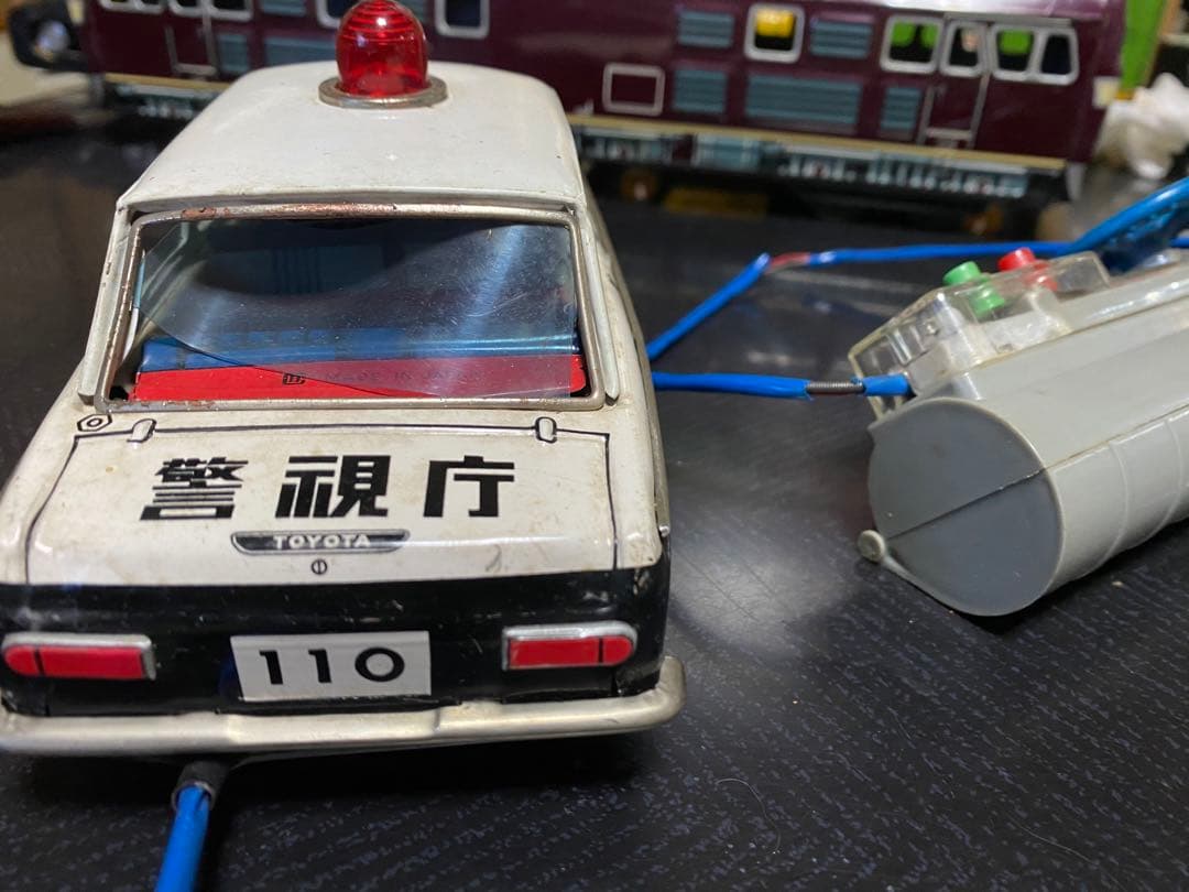 ブリキ製　トヨタ　パプリカ　警視庁パトカー