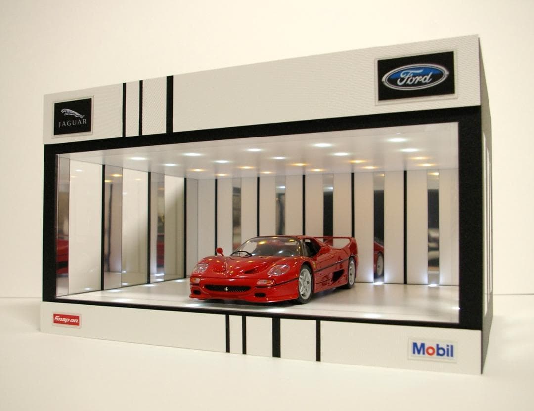モネ・1/18展示可・BK.W・ディスプレーBOX/ネオジオラマ