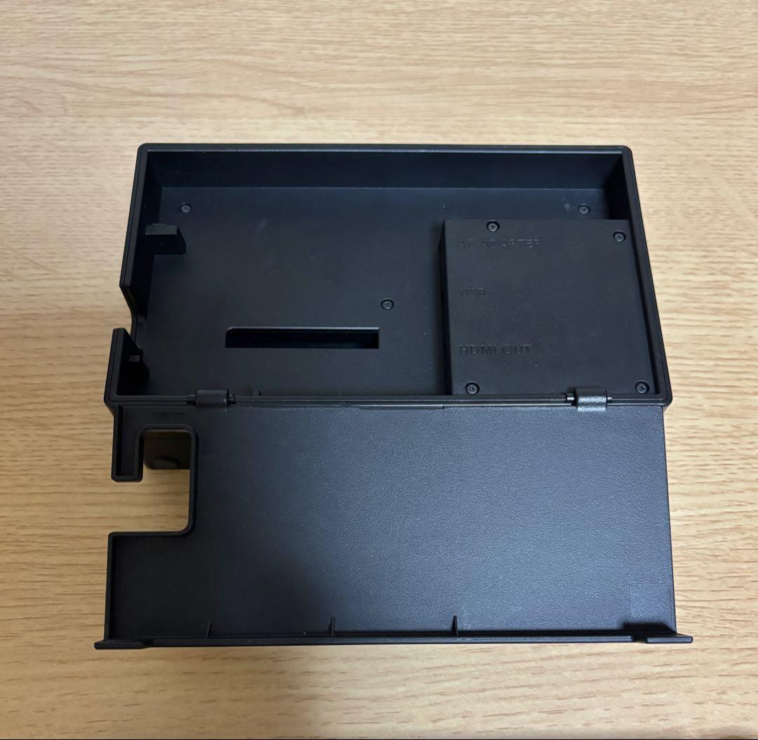 Nintendo Switch 本体 赤 / 青
