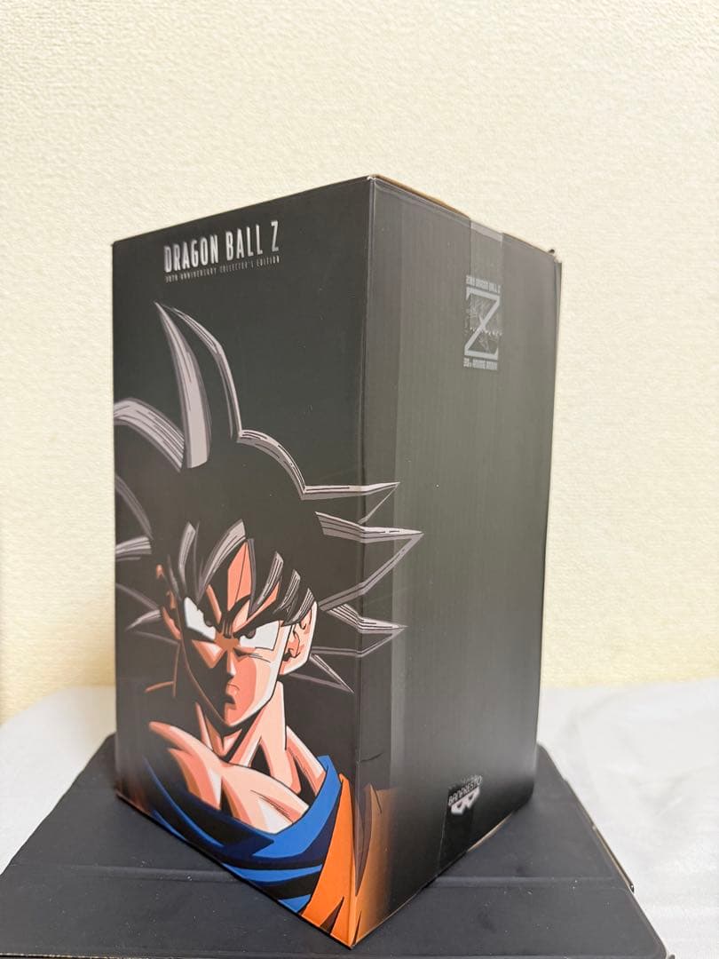 ドラゴンボールZ 30周年 孫悟空 フィギュア 30周記念 Grandista
