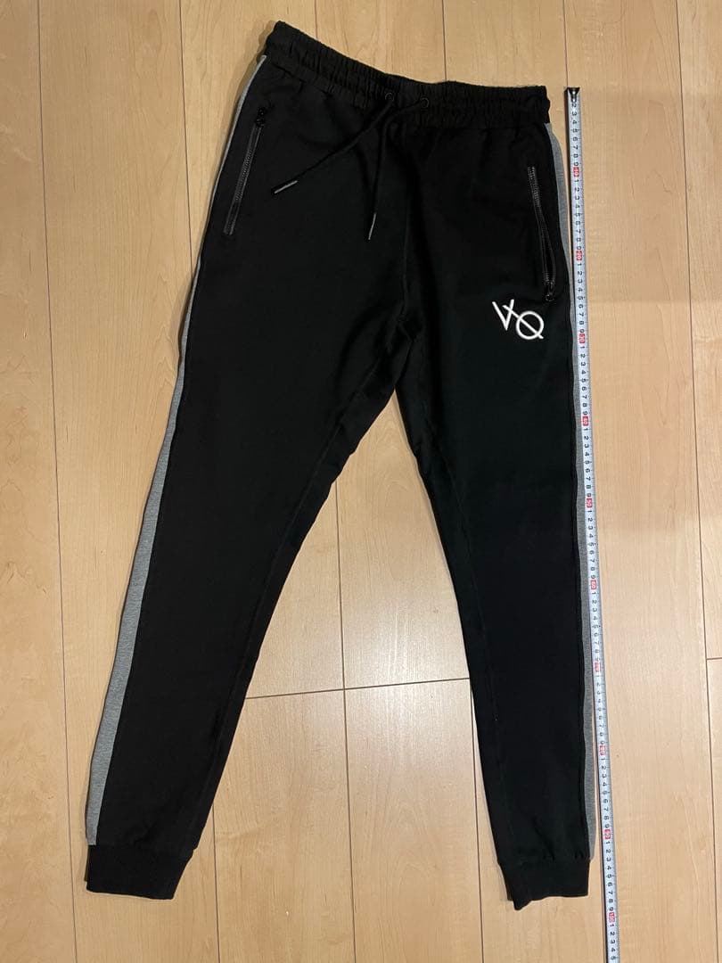vanquish fitness パーカー　ジョガーパンツ