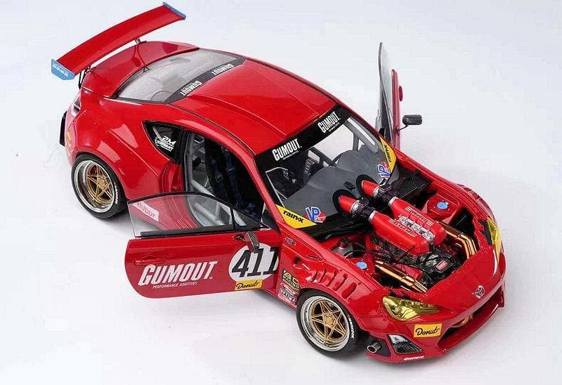 セール DCM 1/18 トヨタ GT4586