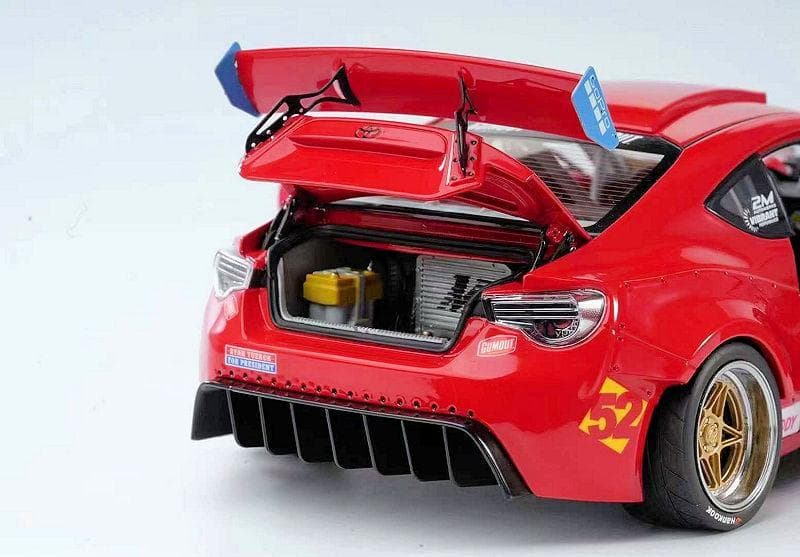 セール DCM 1/18 トヨタ GT4586