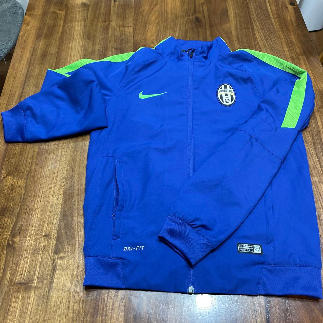 【18,000→10,000円】ユベントス　トレーニングウェア上下　長（ナイキ）
