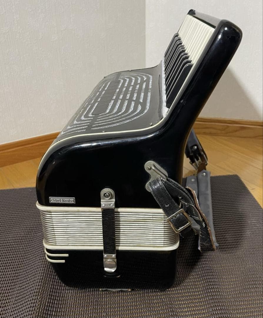 YAMAHA アコーディオン ヤマハ 32鍵盤 レトロ 希少