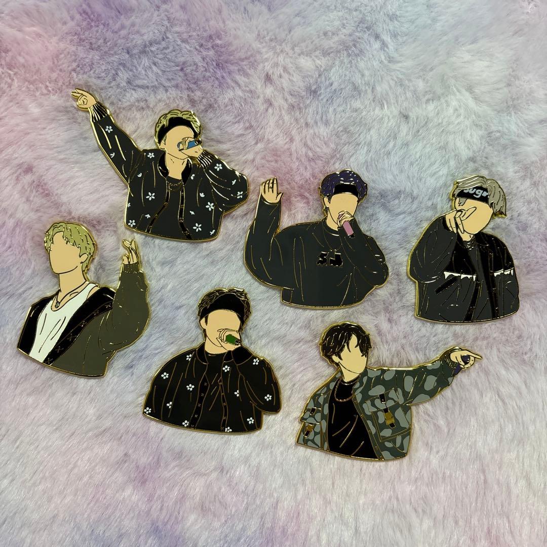 BTS ピンバッジ