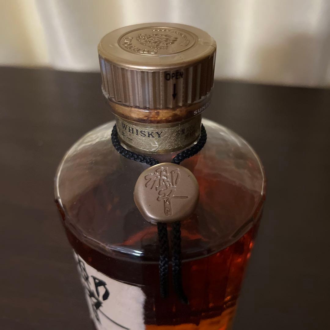 ウイスキー　響　Since 1899  金キャップ　旧ラベル　ゴールド