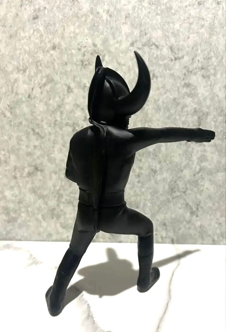【500個限定】CCP DIVEウルトラマンシリーズブラックフィギュア７体セット