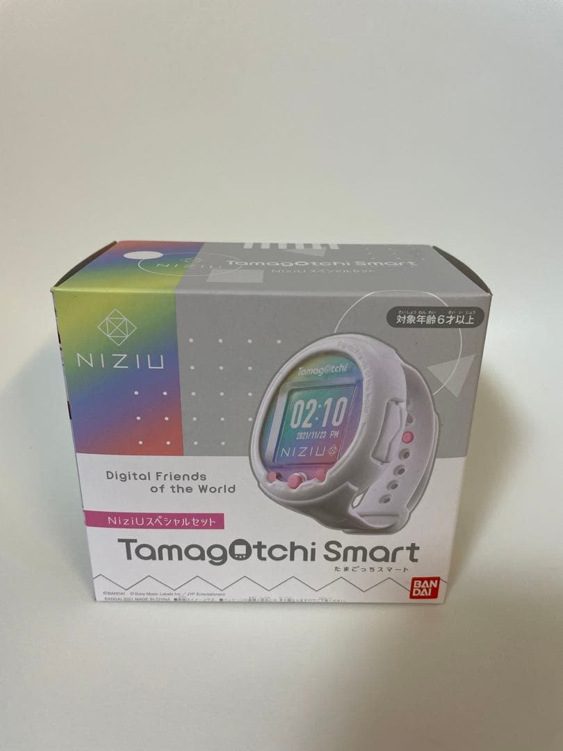 (未使用品) たまごっちスマート NiziUスペシャルセット