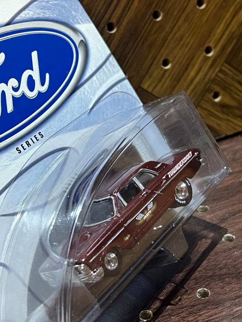 ★ ホットウィール ★ Fordサンダーボルト エラーモデル