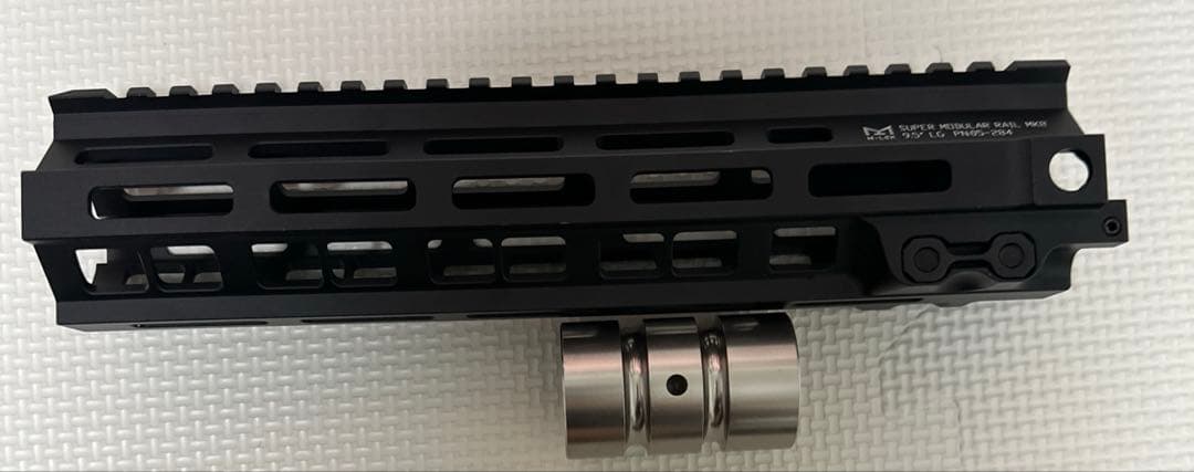ガイズリー　ハンドガード　エムロック　9.5インチ