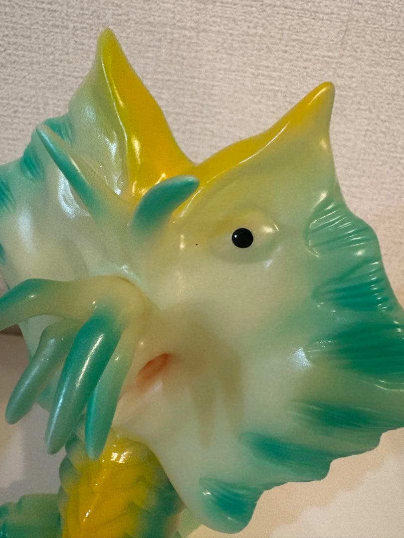 M1号 ビラ星人　蓄光ソフビ　サンプル　NG品