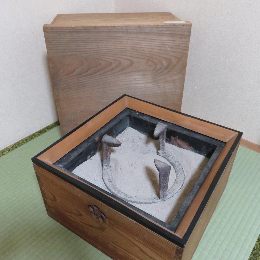 火鉢 角火鉢 木箱 共箱 鬼爪 五徳 茶道具 囲炉裏