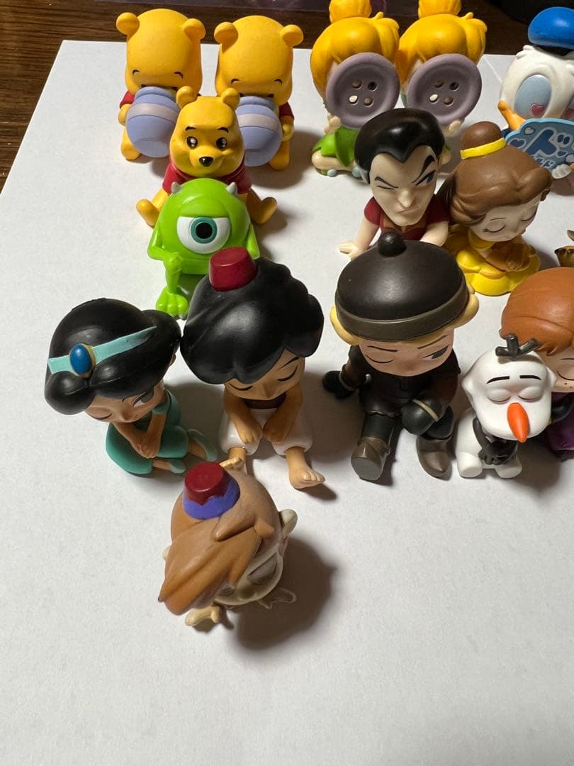 ディズニー　肩ズン　アナ雪　美女と野獣　アラジン　他フィギュアセット