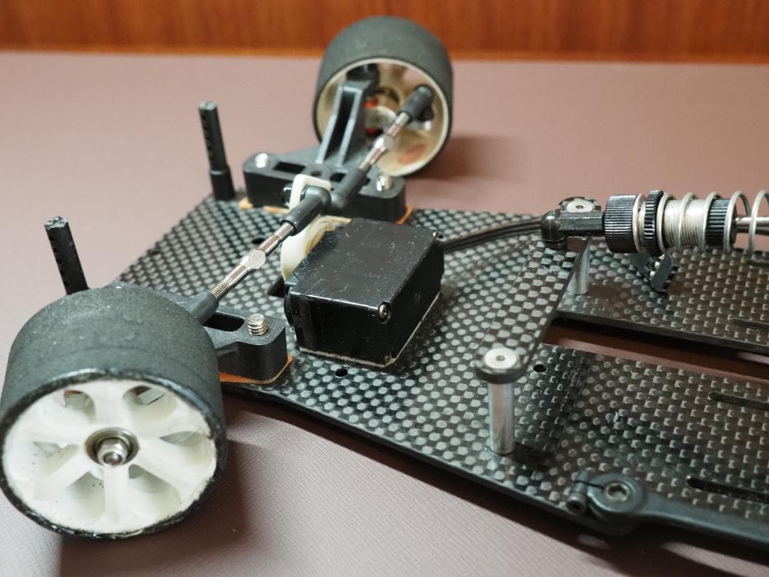 ラジコン 1/12レーシングカー トゥエルブ DDドライブ