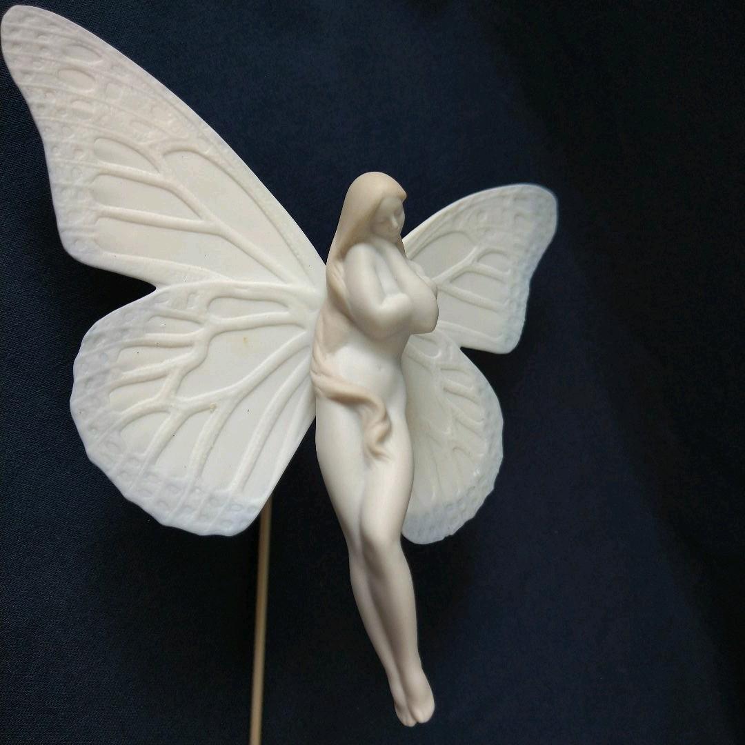 ＊リヤドロの美しい妖精＊「オオカバマダラ(想い出)」＊箱入り