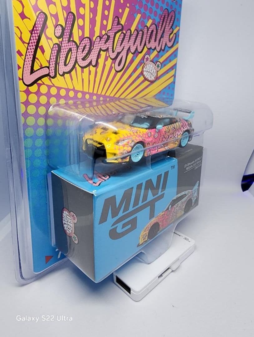 チェイスカー　MINIGT ミニGT　日産35GT-RR　LBWK KUMA