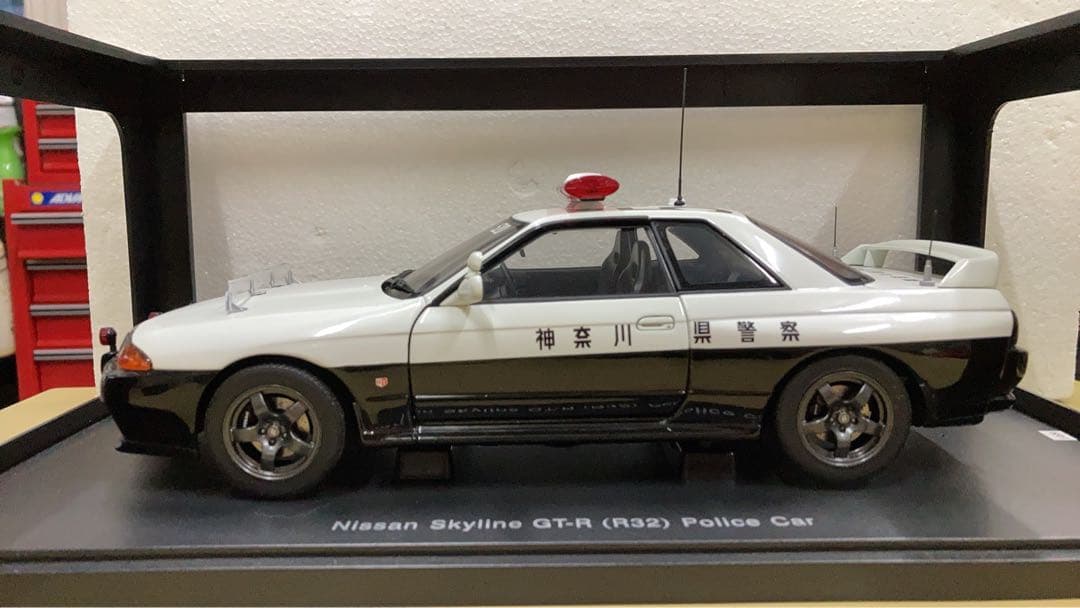 GT-R32パトカー1/18 最終値下