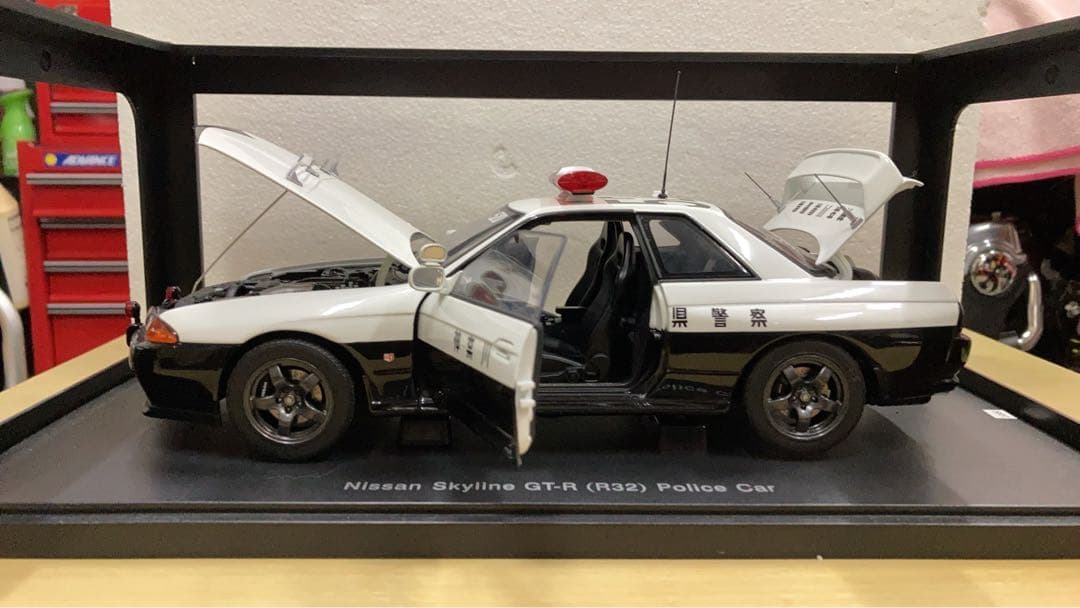 GT-R32パトカー1/18 最終値下
