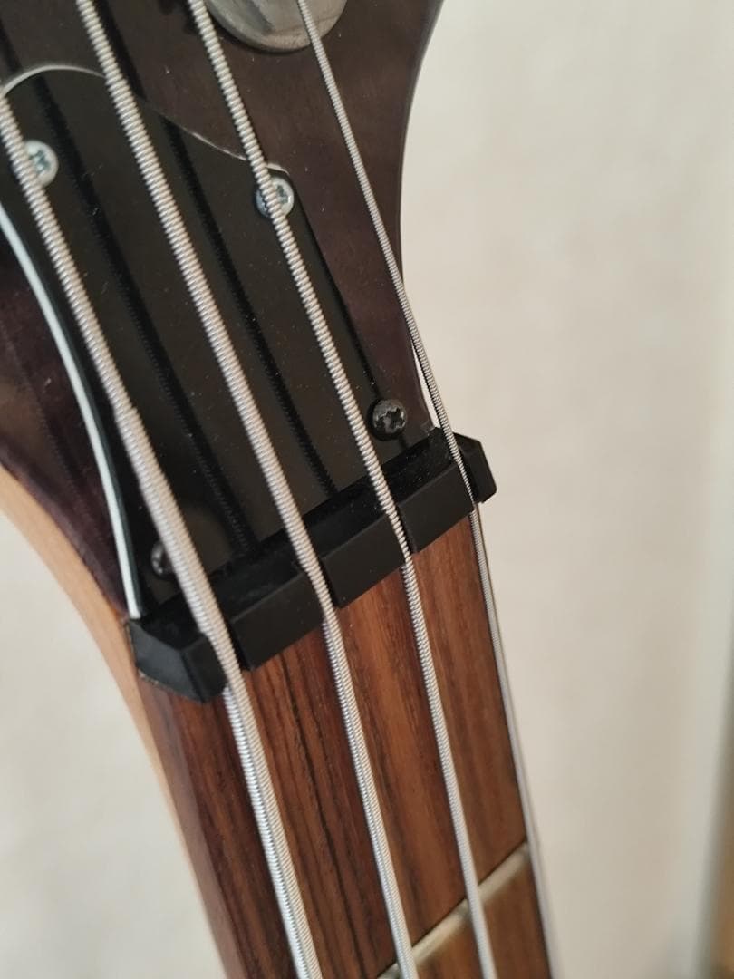 ibanez BTB 400 QM アクティブベース