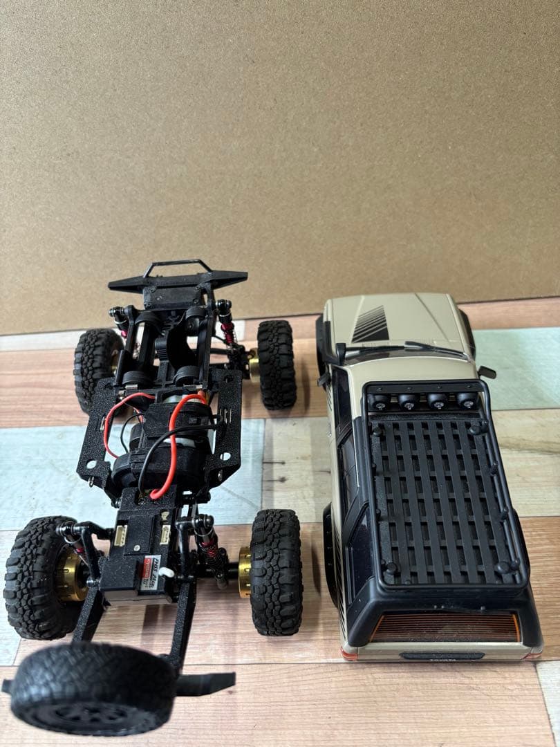 ミニッツ4×4 トヨタ 4ランナー(ハイラックスサーフ) クローラー