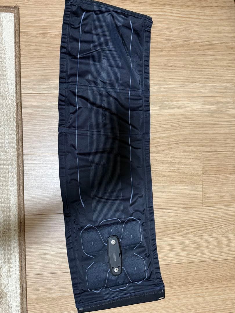 SIXPAD Powersuit Abs【パワースーツアブス】
