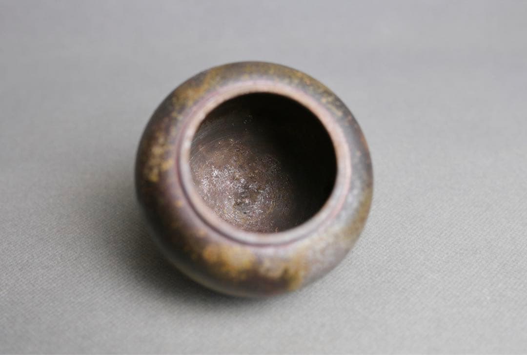 備前焼　龍峰　無形文化財　 三足 香炉　茶道具　茶器　共箱 菊　香炉