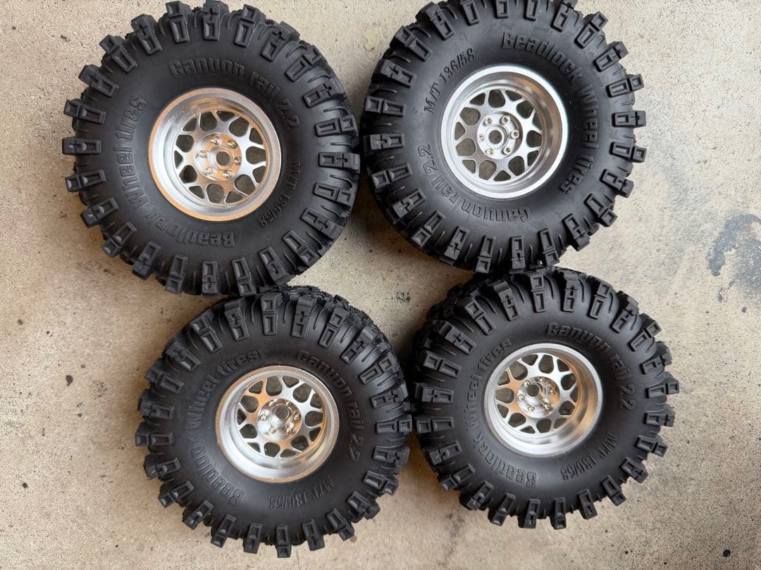 アルミホイール　タイヤ 2.2 ビードロック　trx4 トラクサス　クローラー