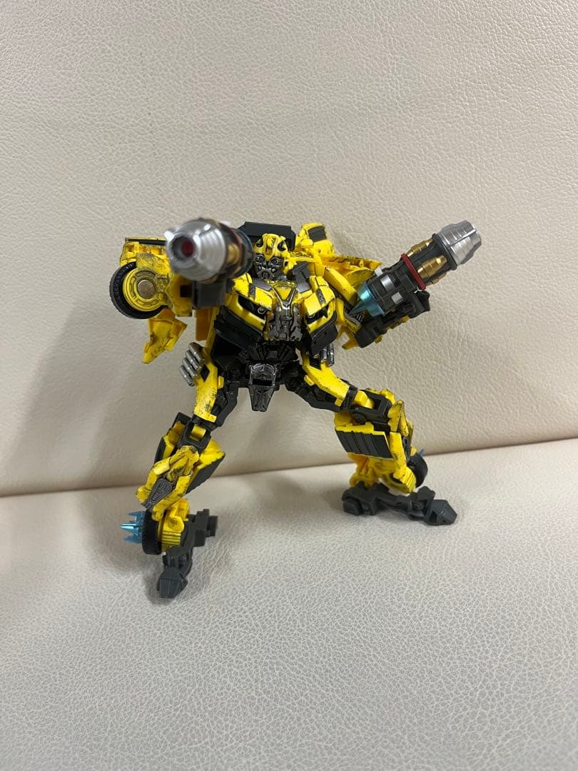 バンブルビー カスタムペイント トランスフォーマー スタジオシリーズ 非正規