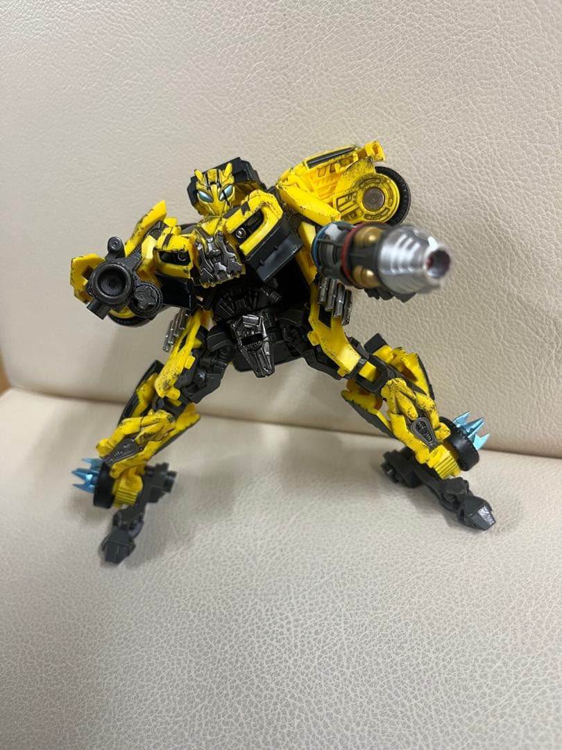 バンブルビー カスタムペイント トランスフォーマー スタジオシリーズ 非正規