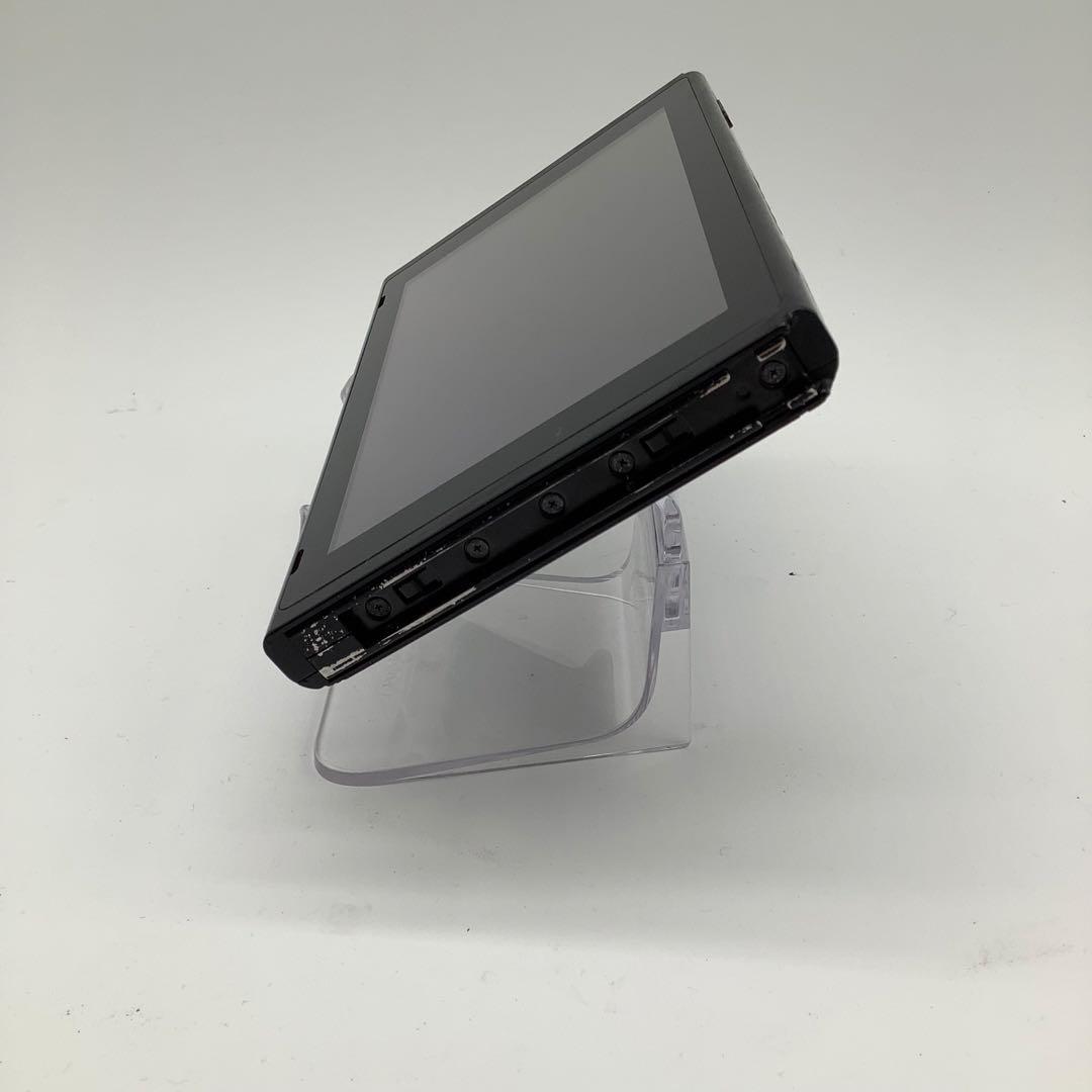 任天堂Switch 本体　001