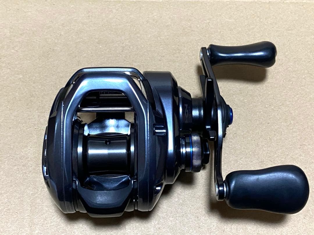 美品‼️機関良好‼️シマノ24SLX 70 右ハンドル仕様