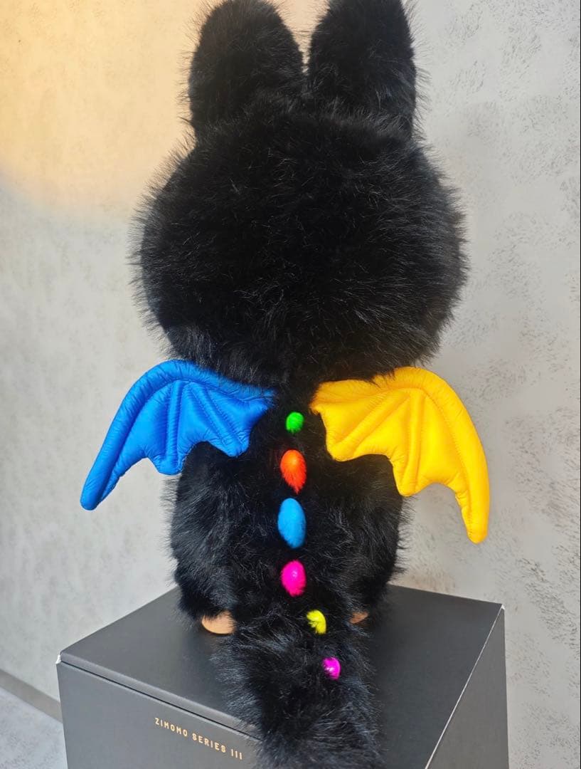 新品 THE MONSTERS 10周年シリーズ - ZIMOMO