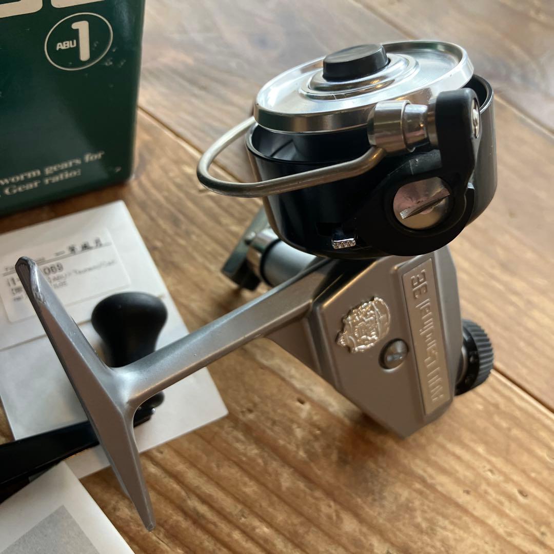 ABU Garcia Cardinal 3E スピニングリール