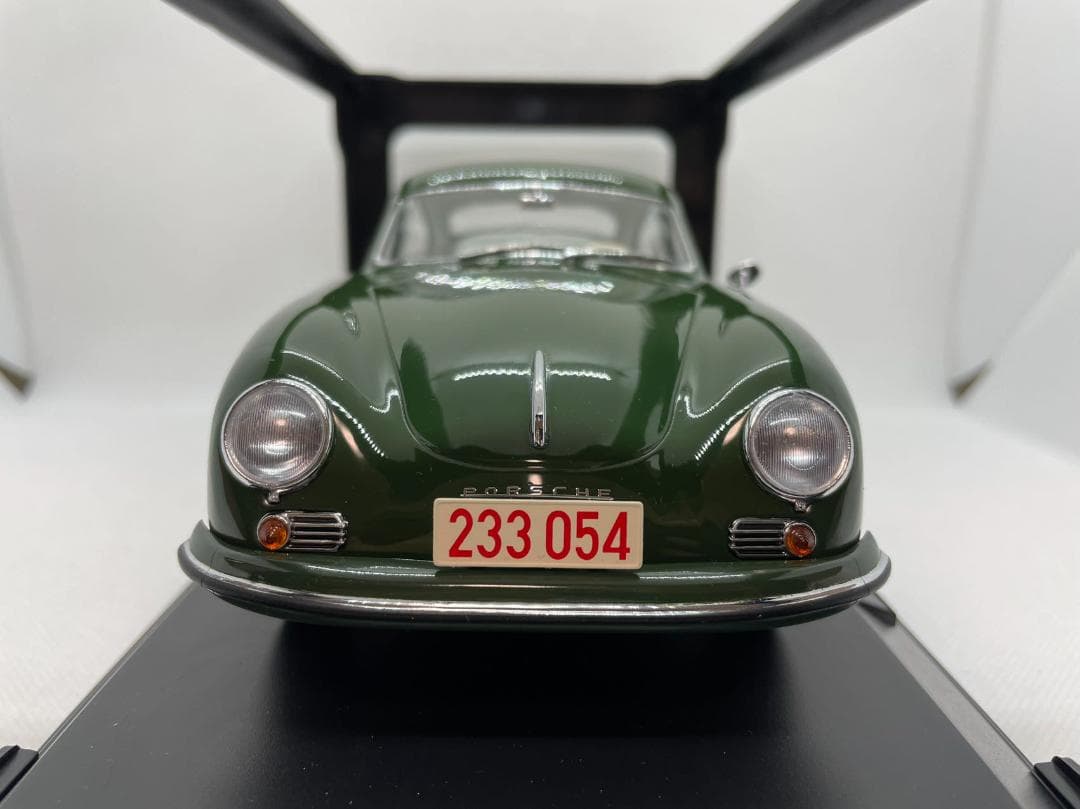 604-010 ノレブ 1/18 ポルシェ 356 Coupe 1954