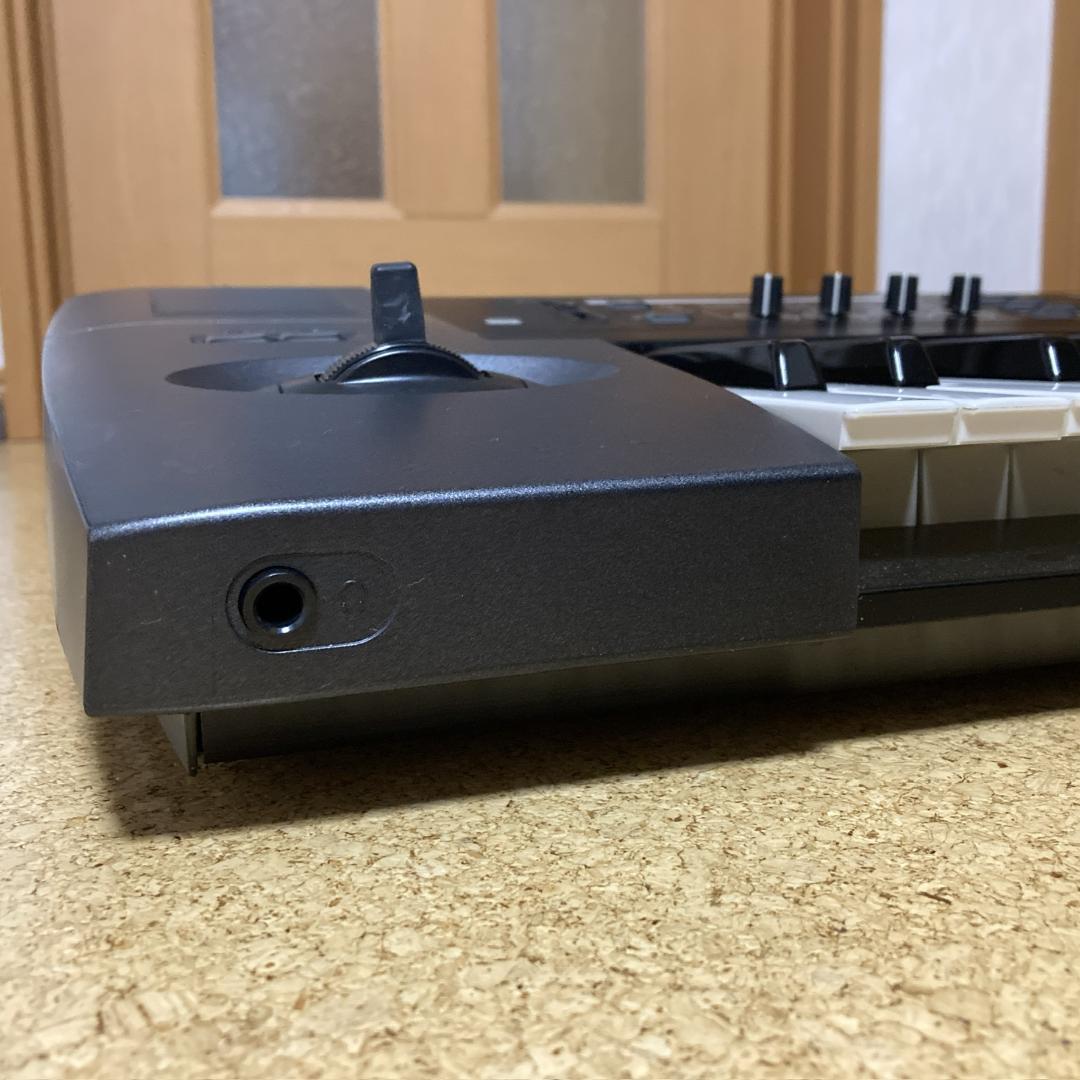 【ソフトケース付き】KORG TR61 シンセサイザー 61鍵盤
