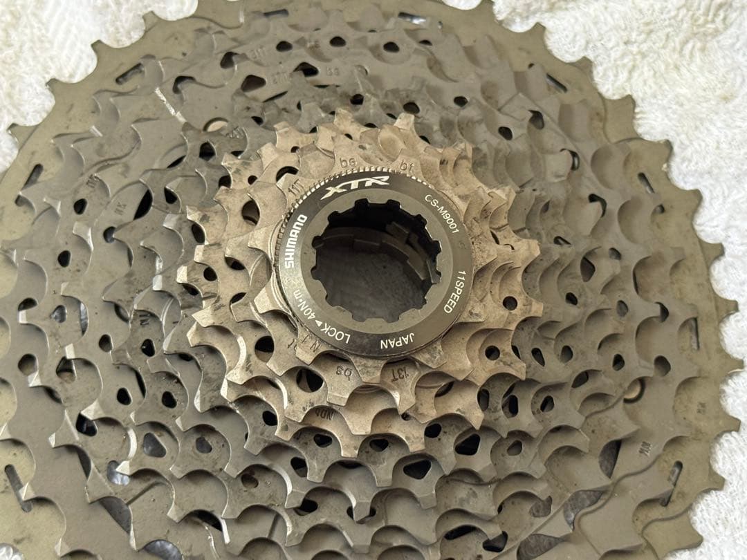 SHIMANO XTR CS-M9001 11-40T スプロケット