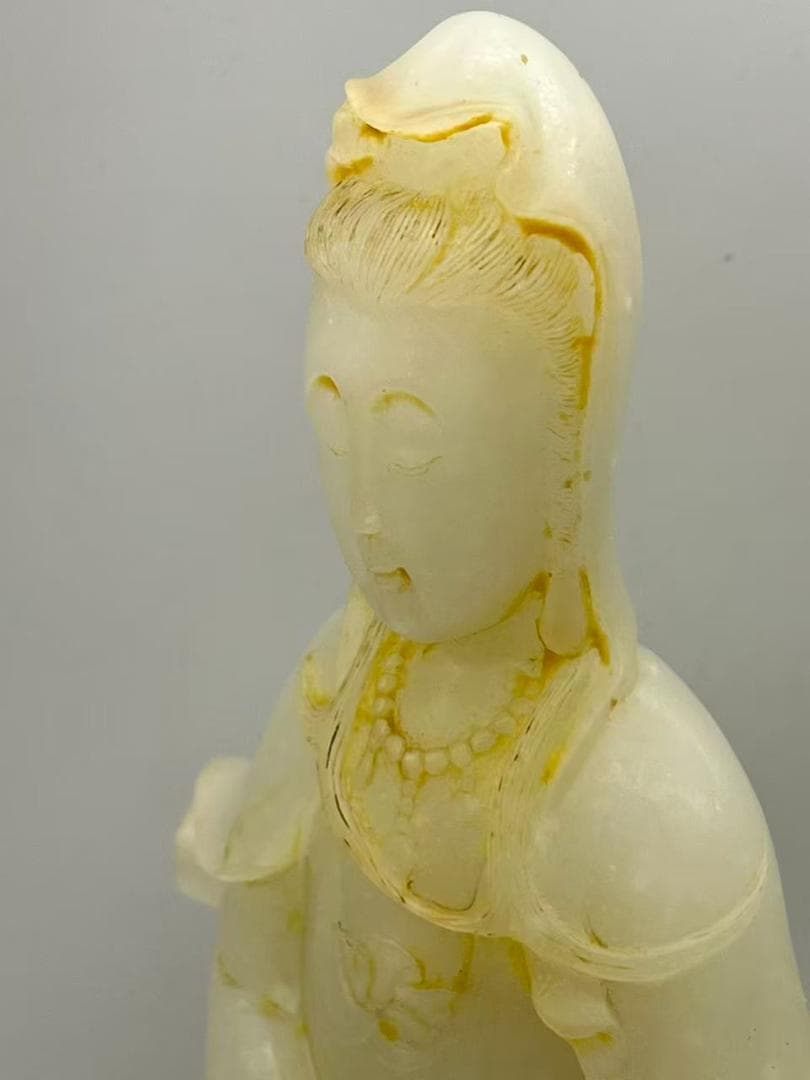 清乾隆時代 和田白玉観音　白和田玉彫り　仏教用品　仏像　唐物(A-96)