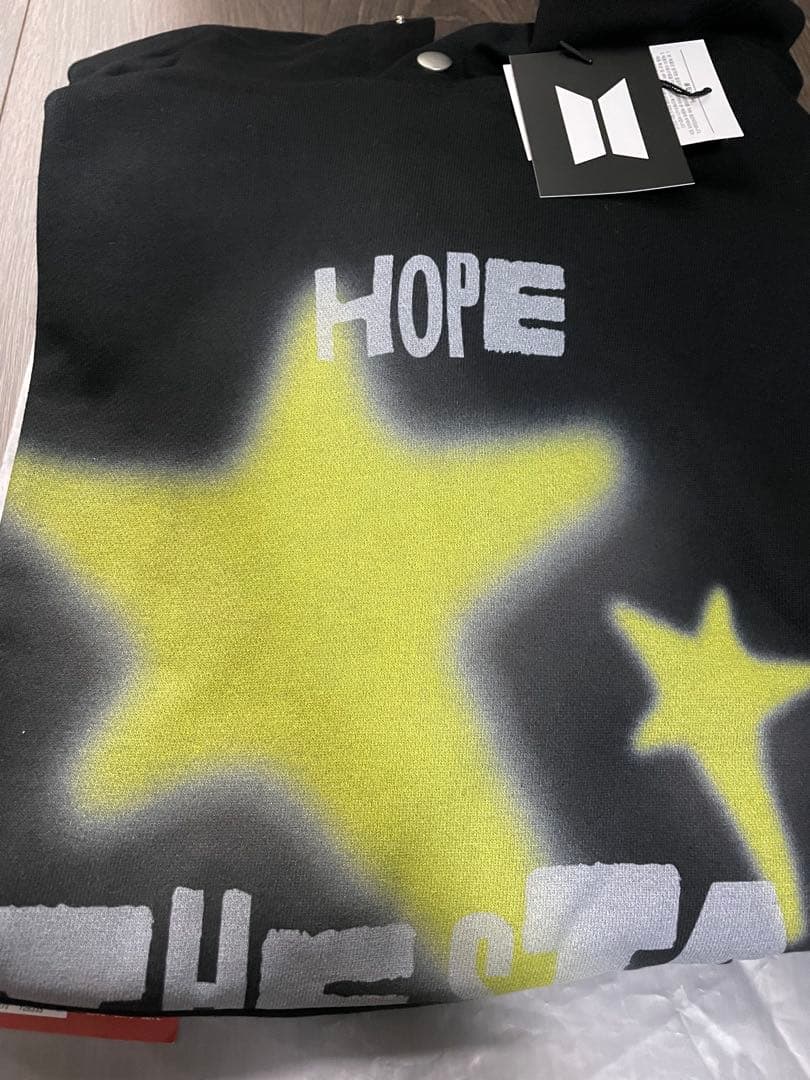 HOPE ON THE STAGE フーディー　パーカー