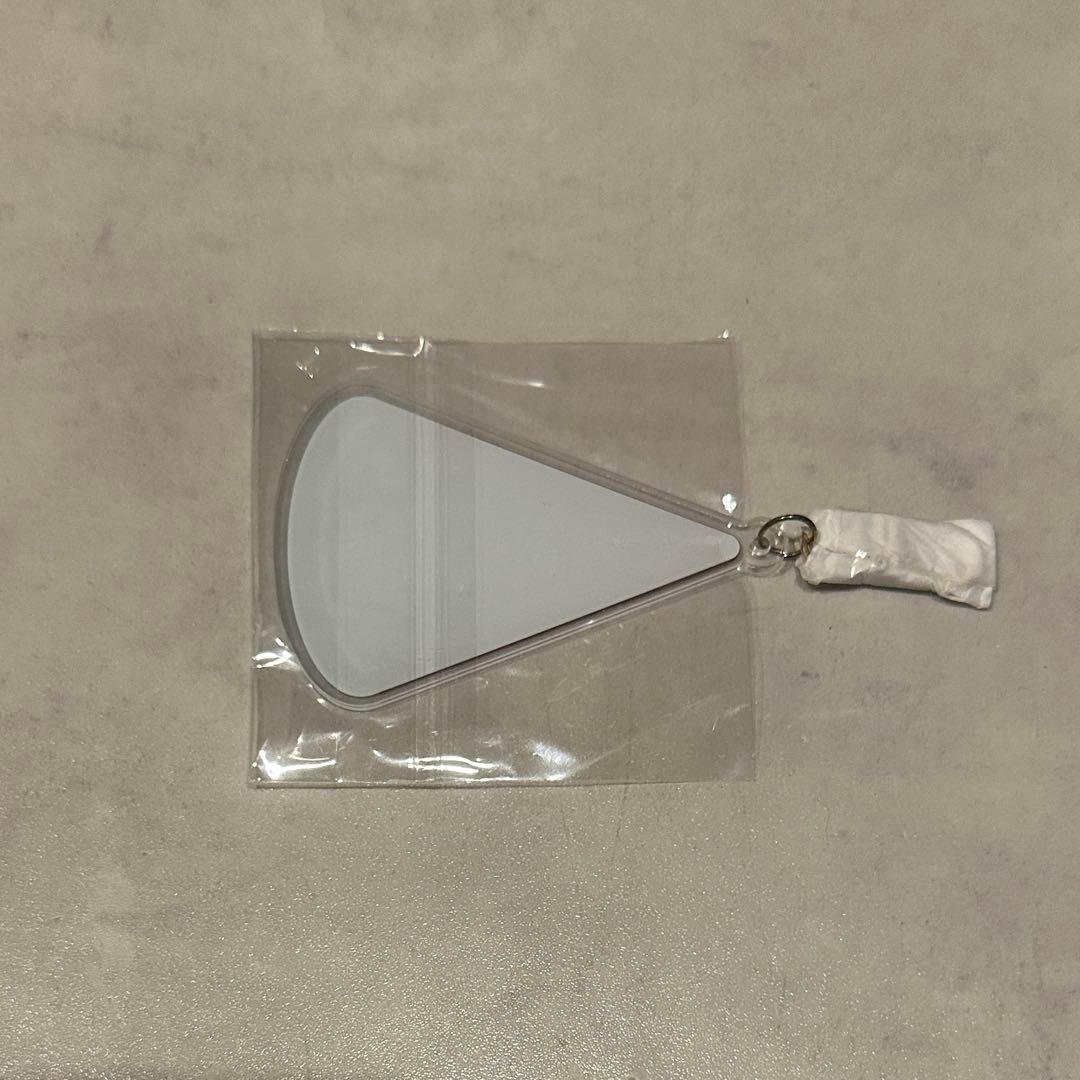 チェンソーマン マキマ オリジナルカットアクリルキーホルダー ジャンプショップ