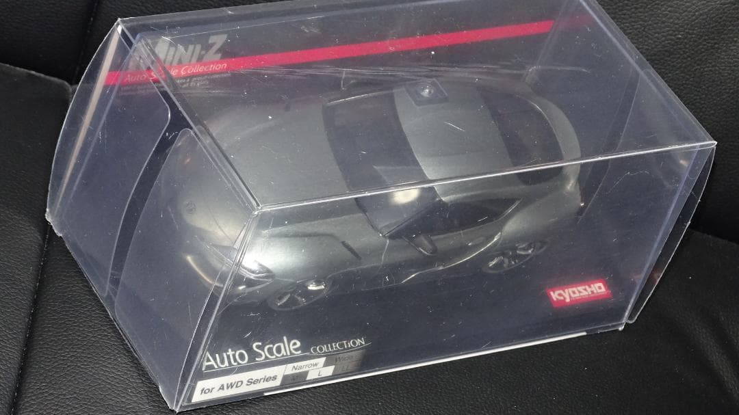 京商ミニッツTOYOTA GR Supraグレー、RED２台