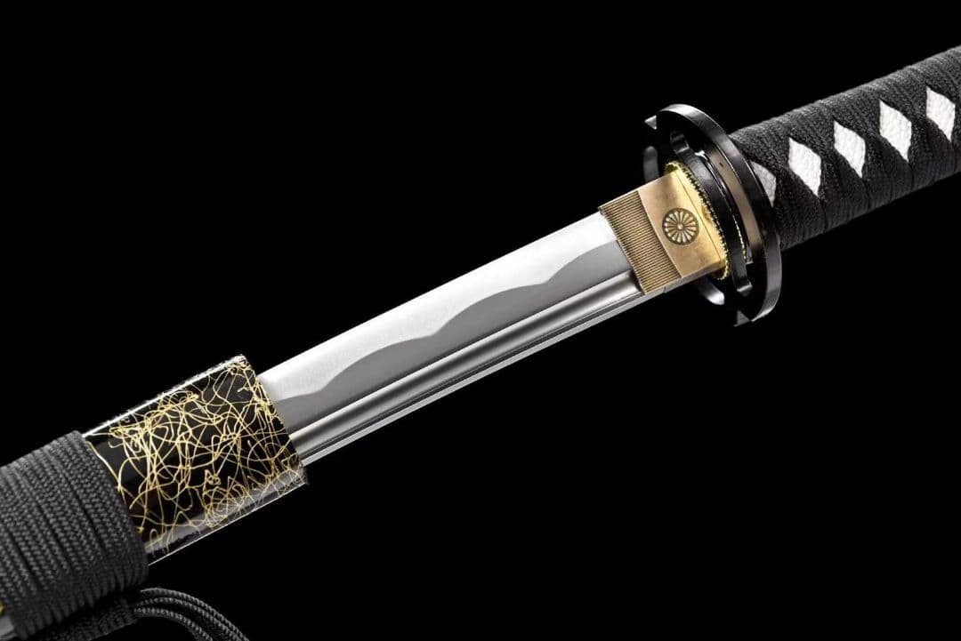 【金糸武蔵】古兵器 武具 刀装具 日本刀　模造刀 居合刀 武士道 鑑賞用 美術刀