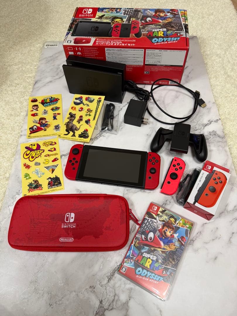 任天堂　Nintendo Switch スーパーマリオオデッセイセット