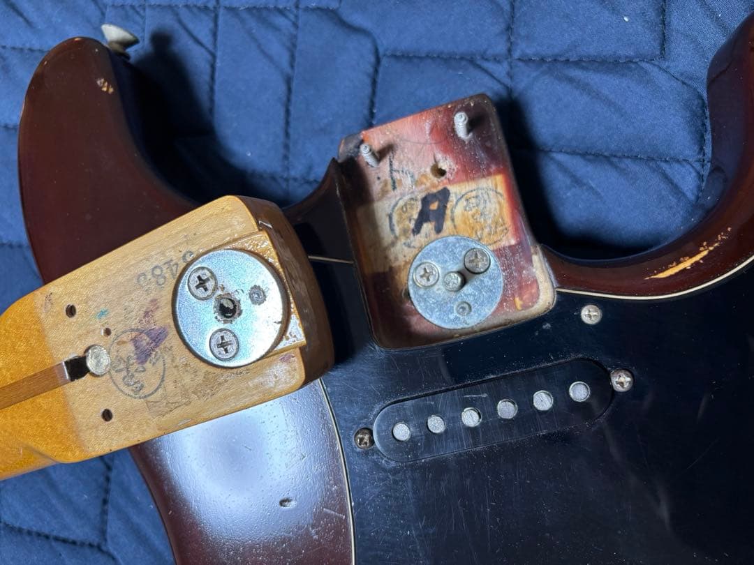 Fender USA Stratocaster Wine Red 1979年製