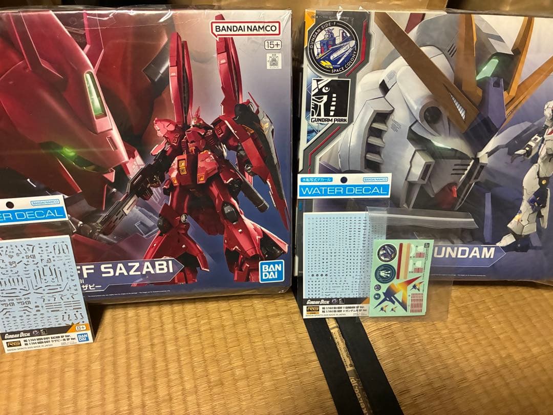 RG sideFサザビーff sideFニューガンダムff デカール付き