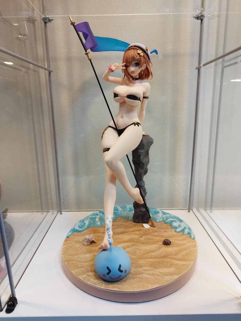 ライザ