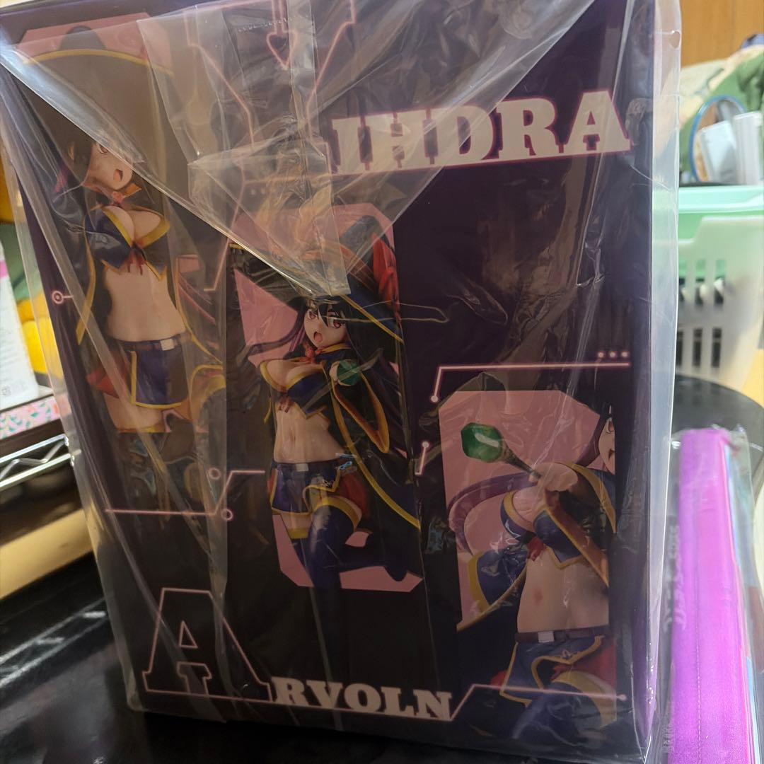 イドラ・アーヴォルン フィギュア