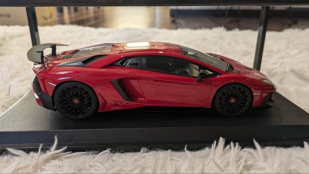 【美品】アヴェンタドールLP750-4スーパーヴェローチェ レッド1/18