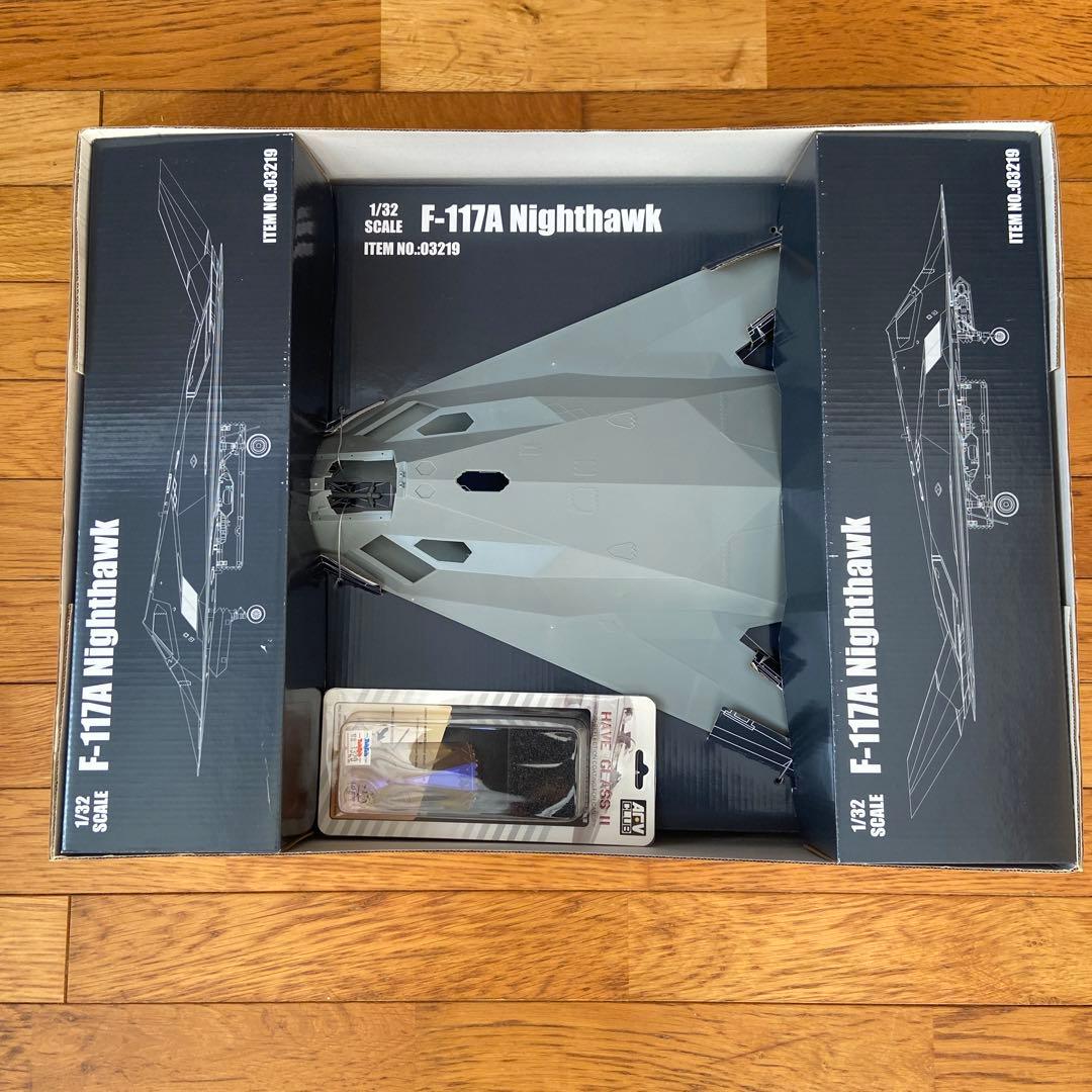 トランペッター 1/32 F-117A ナイトホーク AFVクラブ キャノピー付